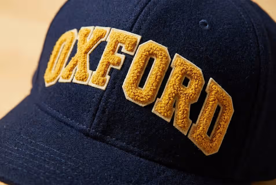 gorra bordado chenille