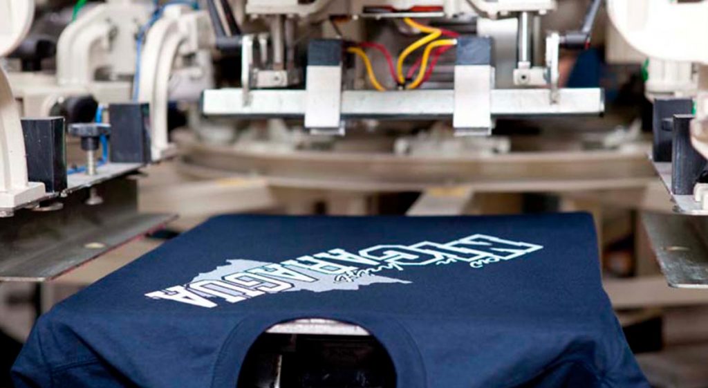 serigrafia-vs-bordado-que-marcaje-es-mejor-02