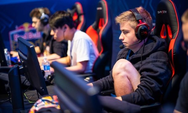 cuanto-ganan-los-jugadores-de-esports-06