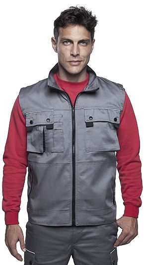 por-que-deben-llevar-uniforme-los-operarios-de-gasolineras-02