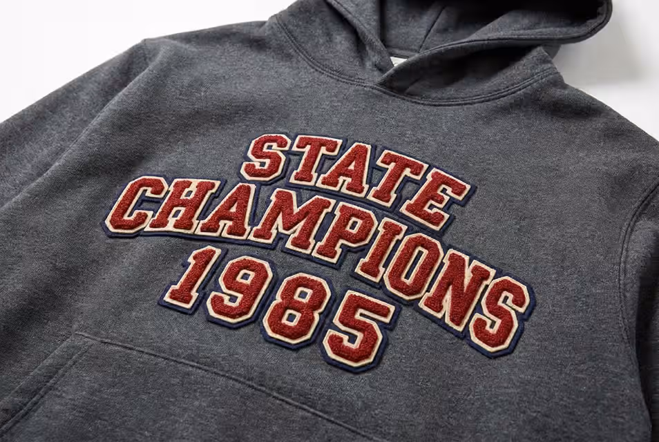 sudadera bordado chenille