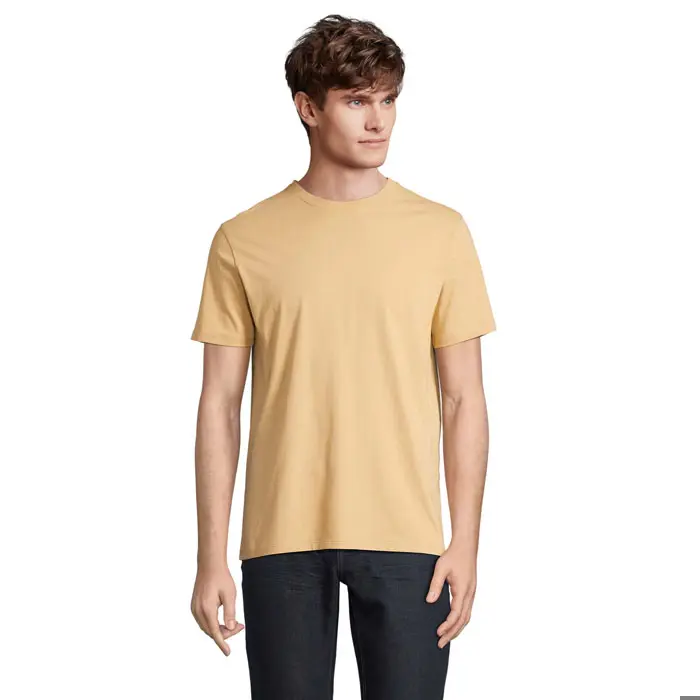 beige obscuro